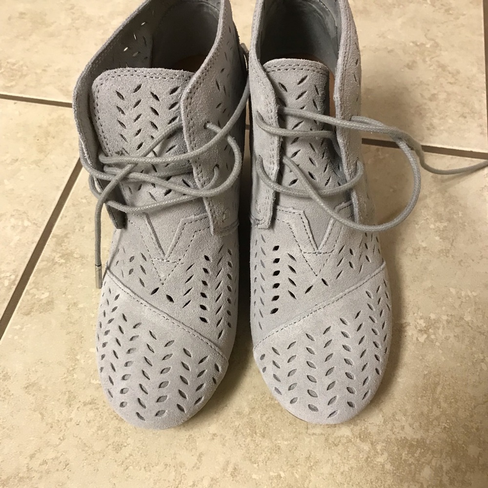 Shoes Toms
